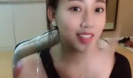 笑死网友爆料超模视频,太搞笑了！