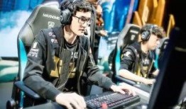 谁爆料的卡萨鹏视频,揭秘背后惊人真相