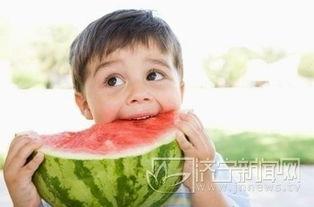 娱乐吃瓜酱过度解读,揭秘娱乐圈背后的真相与误解